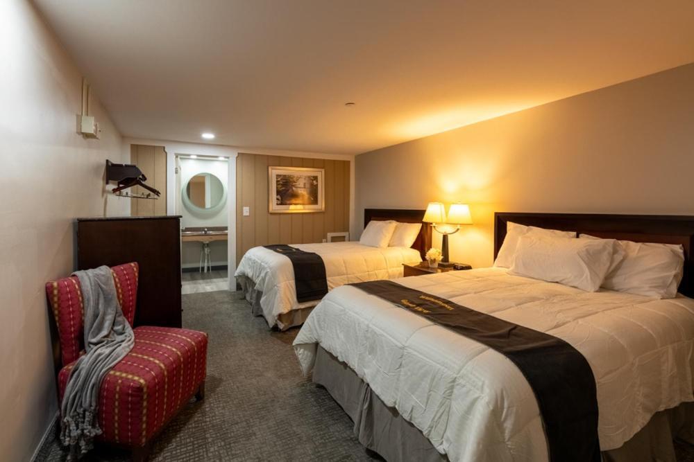 Lock Haven Grandview Hotel Mill Hall Buitenkant foto